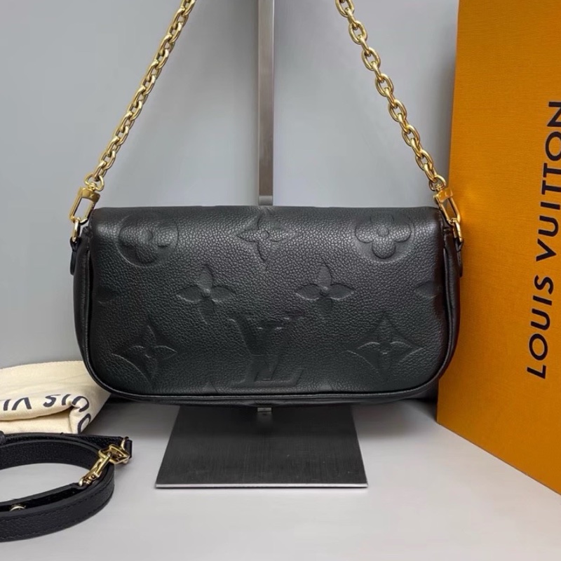 #LOUIS VUITTON路易威登 黑色全皮壓纹IVY包 芯片 尺寸22×12-10