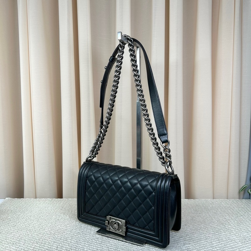 Chanel香奈兒黑銀牛皮leboy鏈條包 可單肩可斜挎 百搭經典時尚 包型完美非常力挺 容量實用 日常通勤百搭氣質款 附件:防塵袋 尺寸:25.5*18*15cm-1