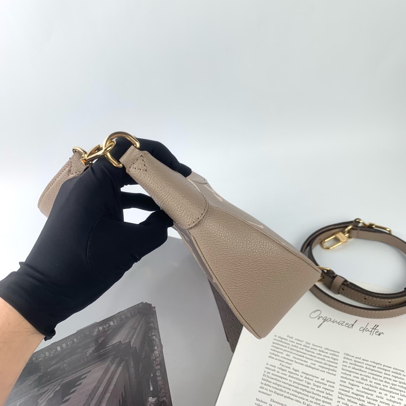 Louis Vuitton 大象灰牛角包M46112 晶片款/盒子/防塵袋-4