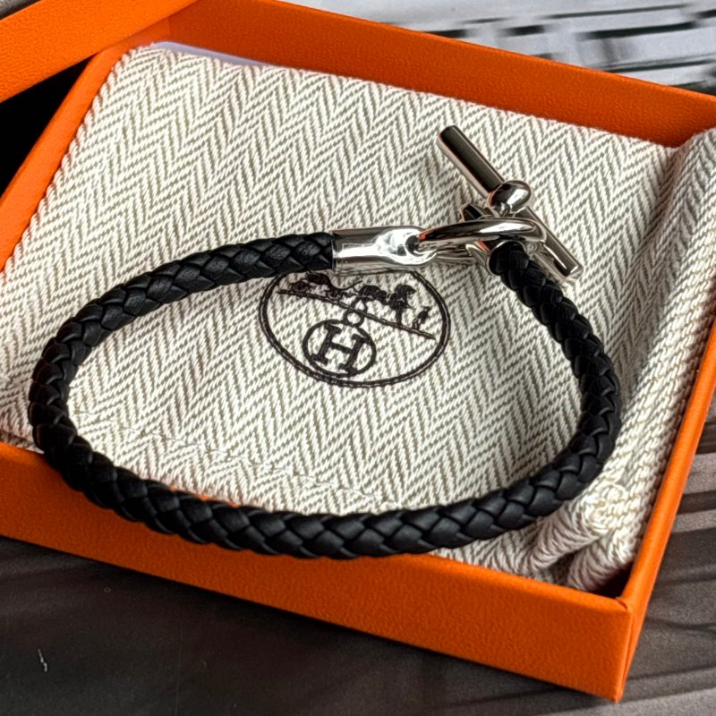 ::HERMES:: 愛馬仕 Glenan Swift小牛皮編織手環(89黑/銀)-7