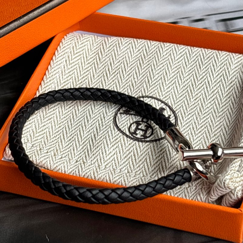 ::HERMES:: 愛馬仕 Glenan Swift小牛皮編織手環(89黑/銀)-9