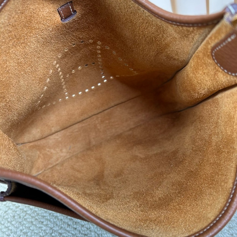 愛馬仕Hermes  Evelyne29 金棕 97新 有肩帶 可單肩可斜挎 附件：防塵袋 吊牌 小票 尺寸：28.5*9*26cm-5