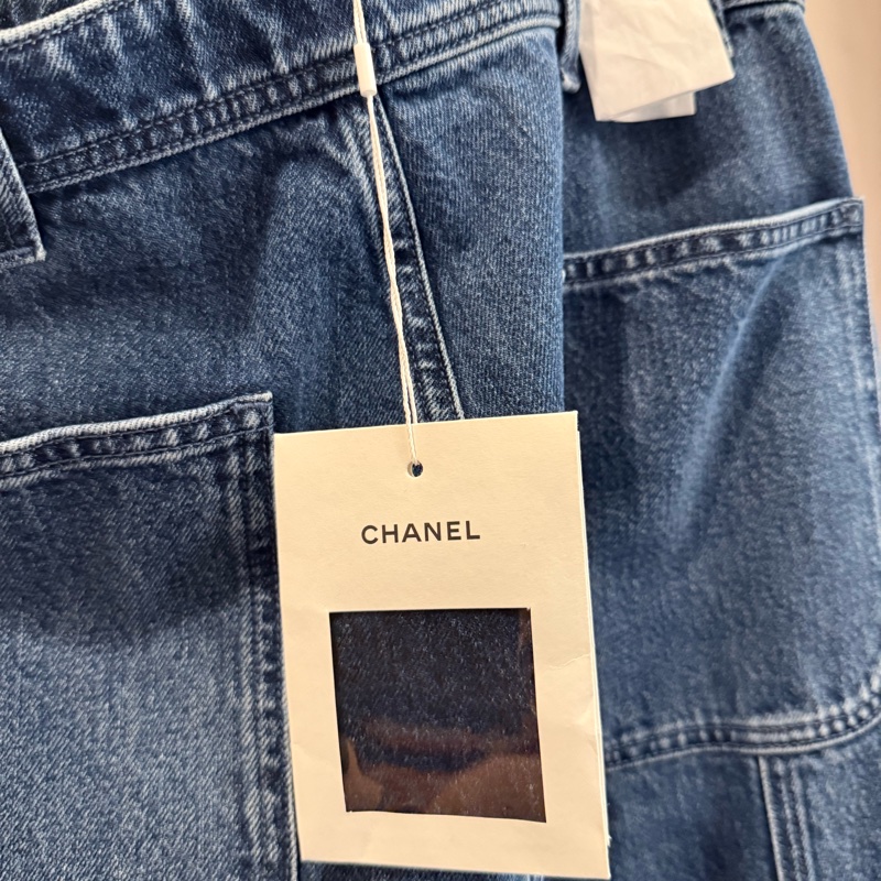 Chanel jeans-3