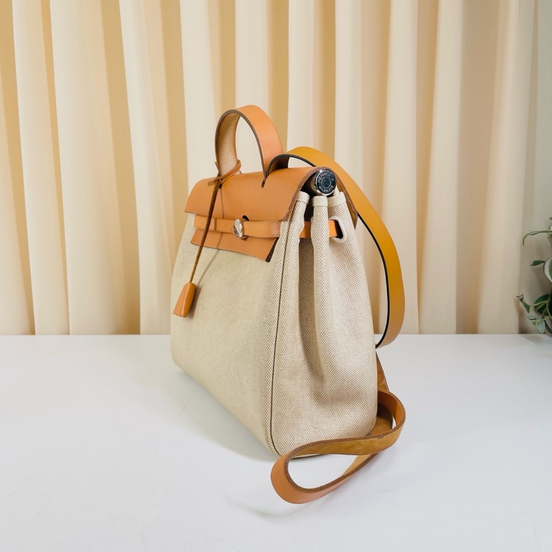Hermès愛馬仕 98新 herbag 拼色單肩斜挎手提包 有同色替換袋 尺寸28/25cm 最舒適好搭的配色 慵懶隨性風拿捏完美-2