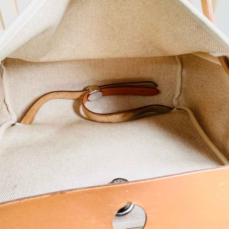 Hermès愛馬仕 98新 herbag 拼色單肩斜挎手提包 有同色替換袋 尺寸28/25cm 最舒適好搭的配色 慵懶隨性風拿捏完美-5