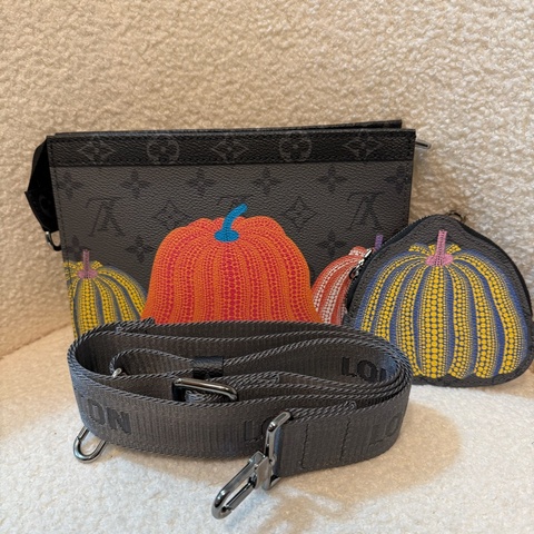LV 限量草間彌生南瓜袋連南瓜散子包