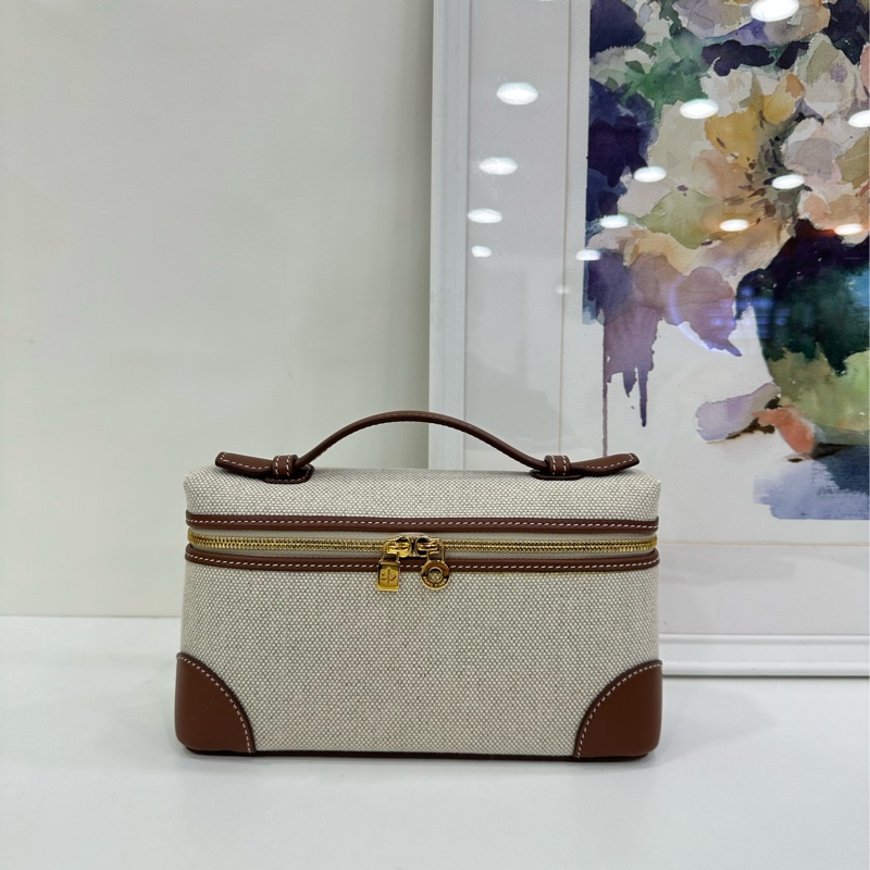 Loro Piana帆布拼皮焦糖 Extra Pocket L19飯盒包， 金扣，全新-1