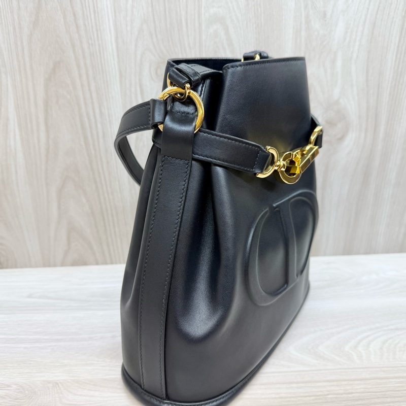 DIOR✨黑金牛皮cest Dior水桶包M2271UBHA-11