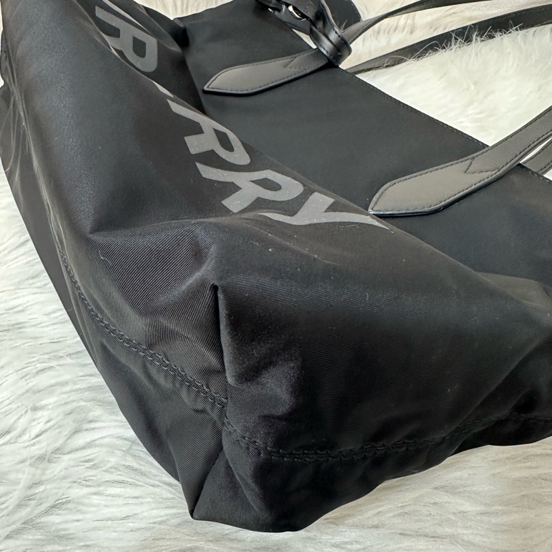 Burberry 80528571 黑尼龍肩背包 帆布包 托特包-6