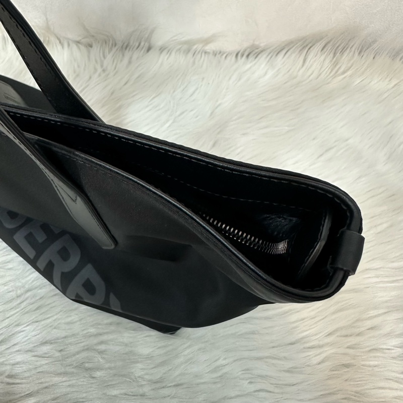 Burberry 80528571 黑尼龍肩背包 帆布包 托特包-12