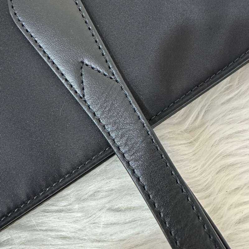 Burberry 80528571 黑尼龍肩背包 帆布包 托特包-20