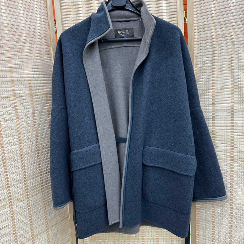 LoroPianav女士羊絨大衣 S碼 超過愛馬仕的極奢服飾品牌。舒適度無敵-0