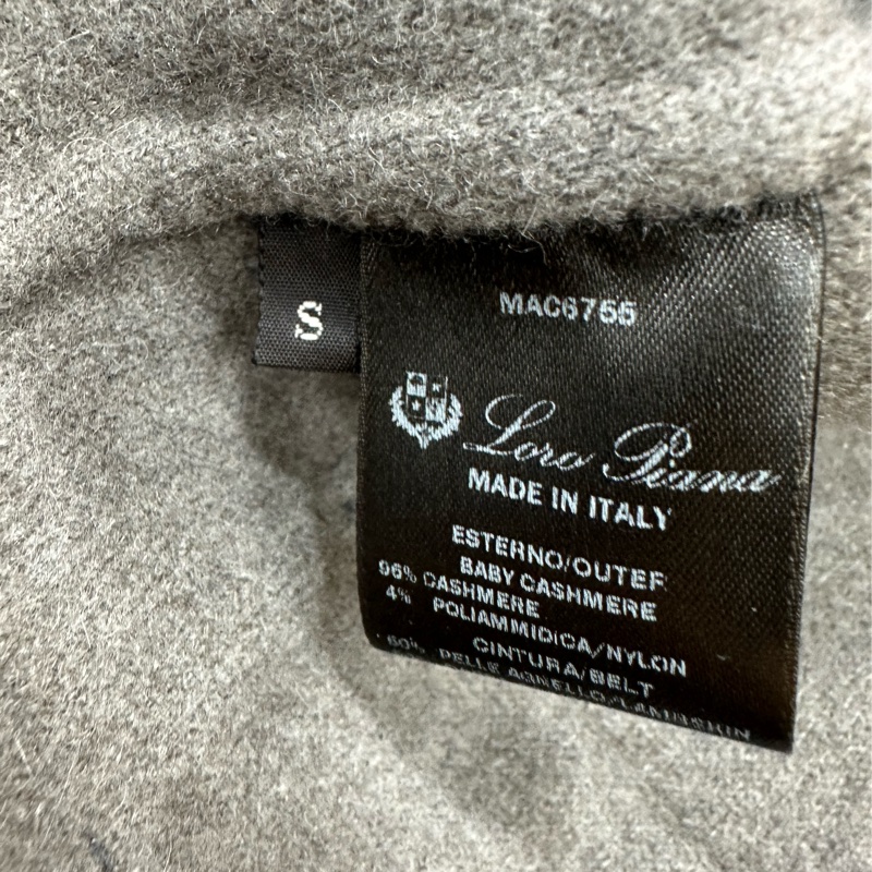 LoroPianav女士羊絨大衣 S碼 超過愛馬仕的極奢服飾品牌。舒適度無敵-3