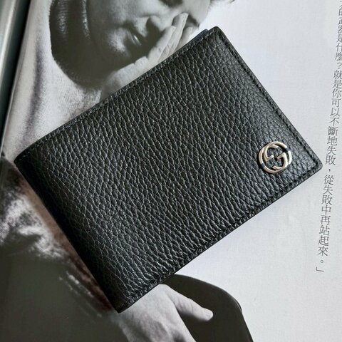 🌟送男生的禮物《全新商品》黑色對開短夾