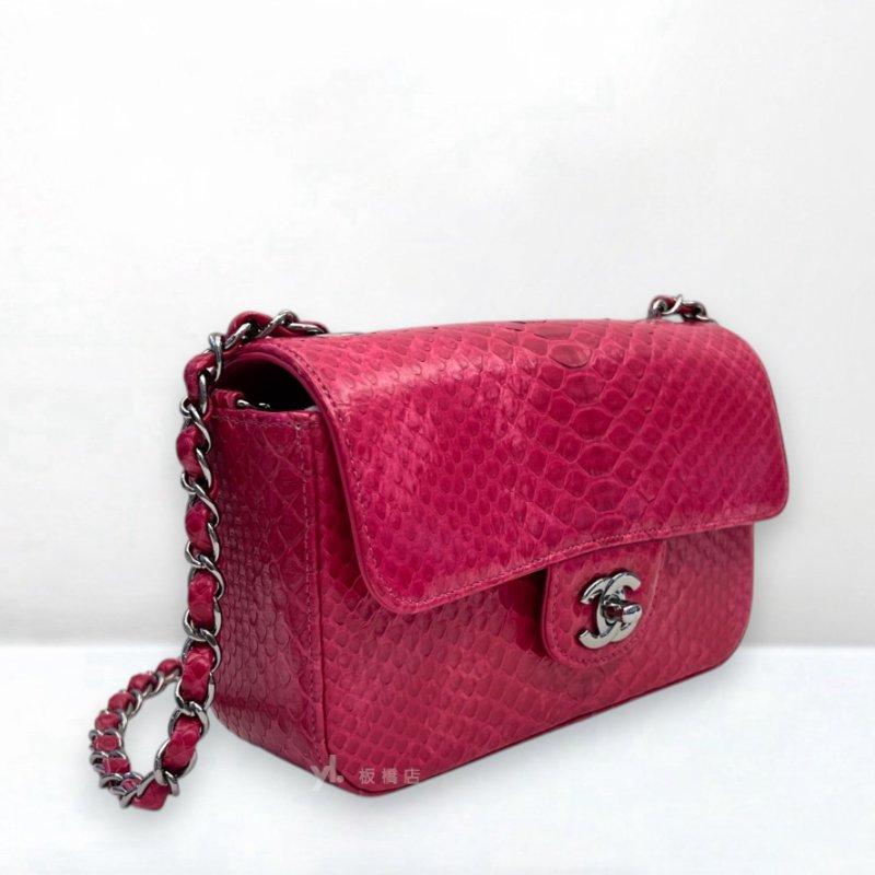S5351-CHANEL桃粉色蛇皮銀釦 COCO 20CM-1