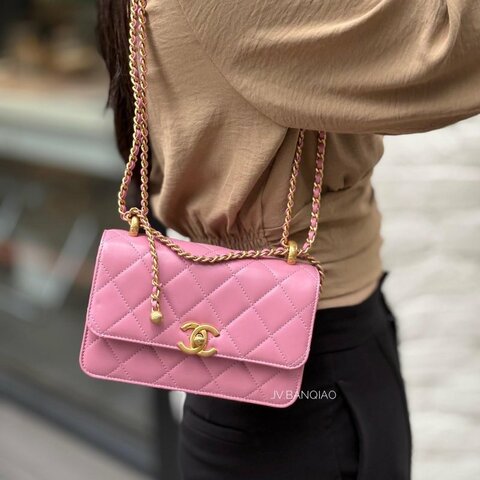 S5352-CHANEL 24C粉色牛皮金釦雙金球下蓋包/AS2649
