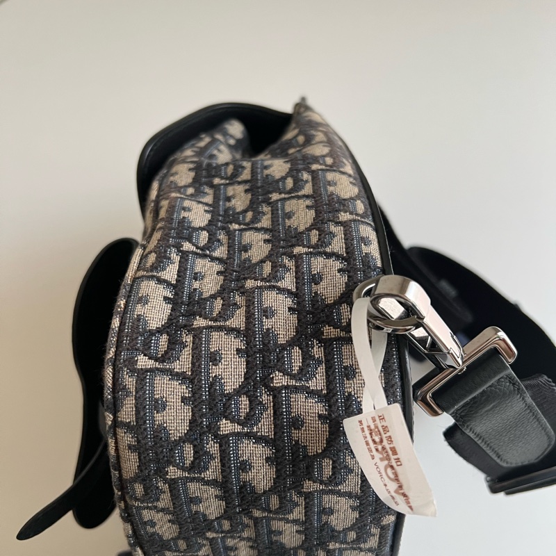 Dior 老花Gallop Sling Bag-17