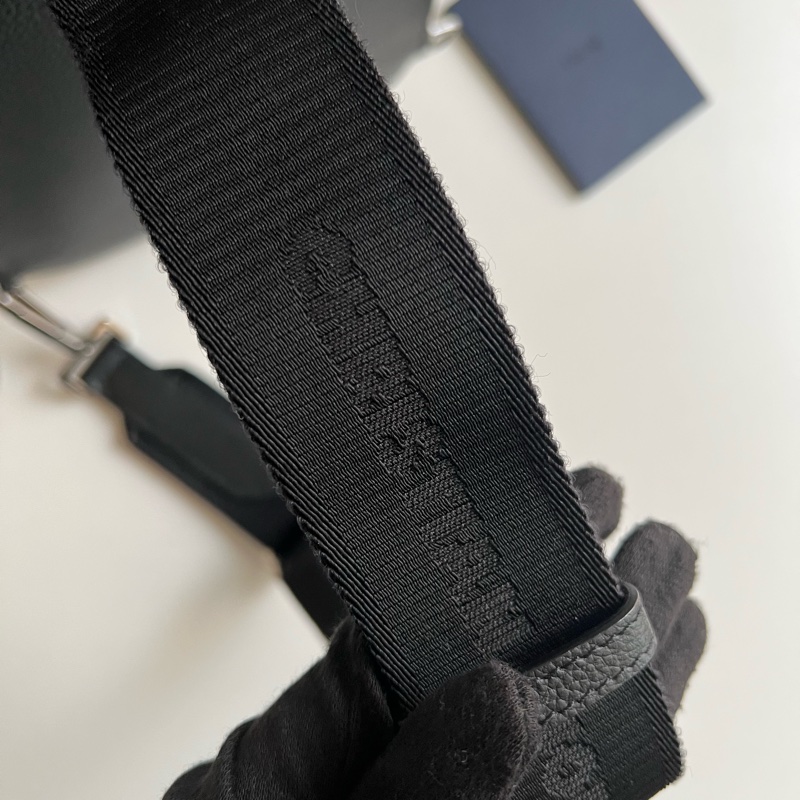 Dior 老花Gallop Sling Bag-23