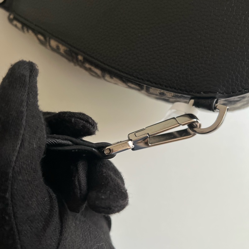 Dior 老花Gallop Sling Bag-29