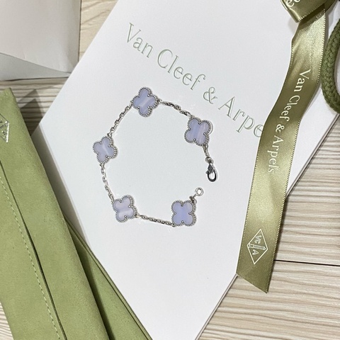 VCA 銀邊玉髓手鍊