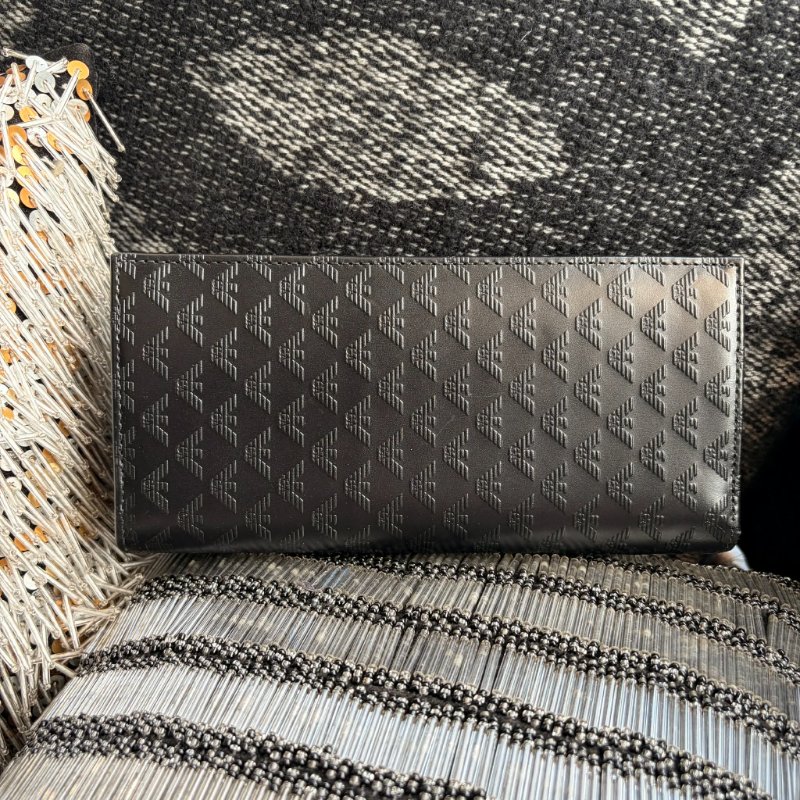 ARMANI LOGO 圖示防刮對開長夾/黑-1