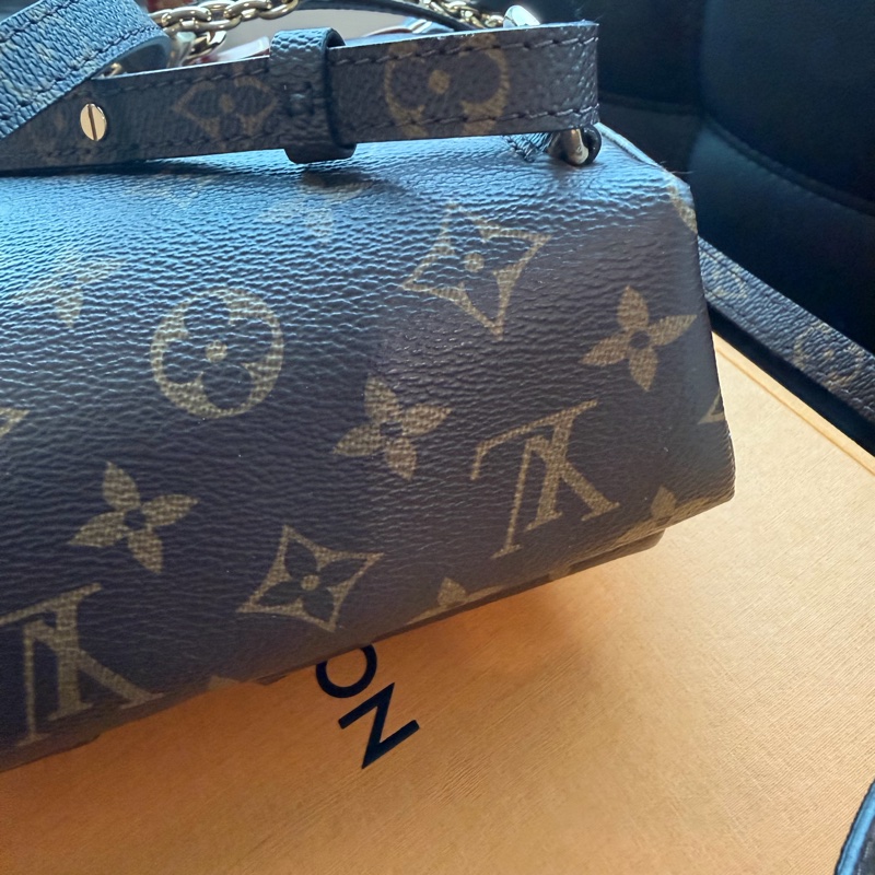 LV 老花後背包🔥價格甜皮革新 小青蛙-10