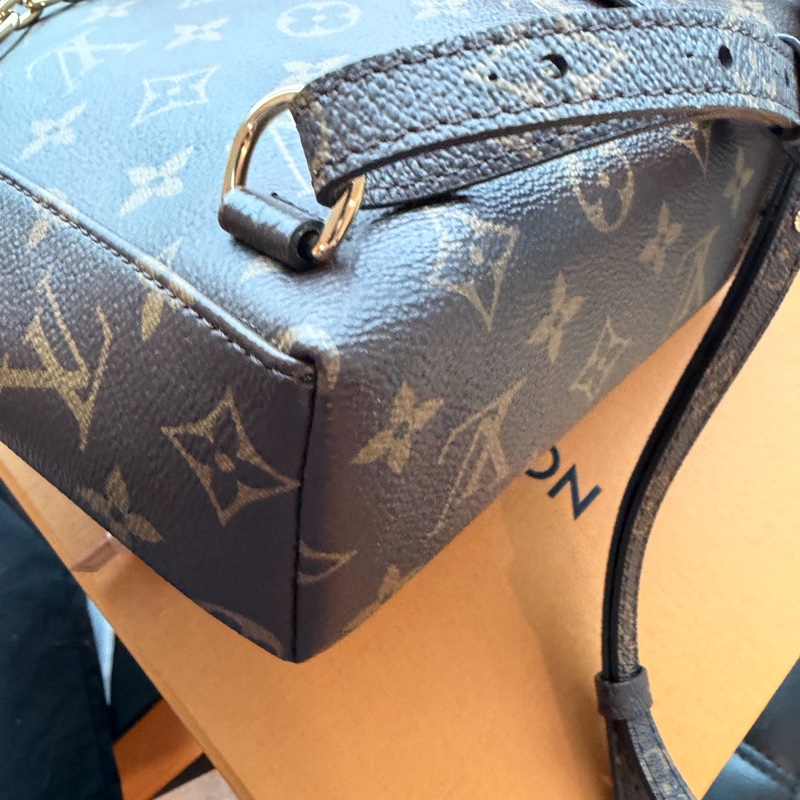 LV 老花後背包🔥價格甜皮革新 小青蛙-19