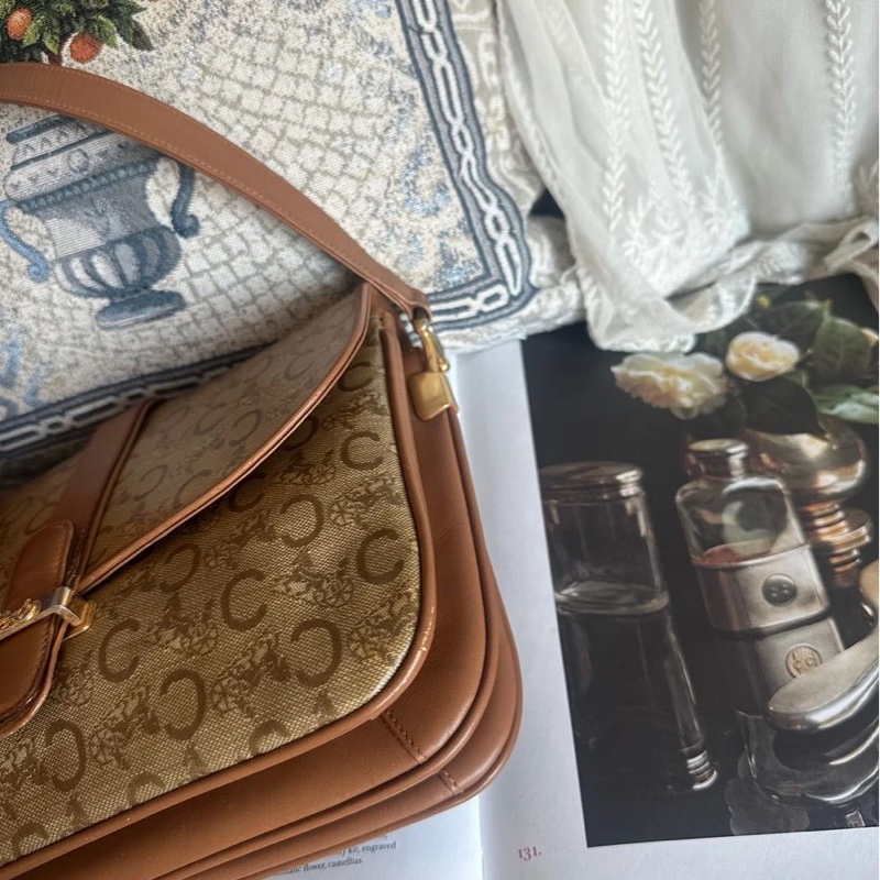 思琳 中古馬車金具 老花郵差包 斜挎包 Celine vintage crossbody bag-8