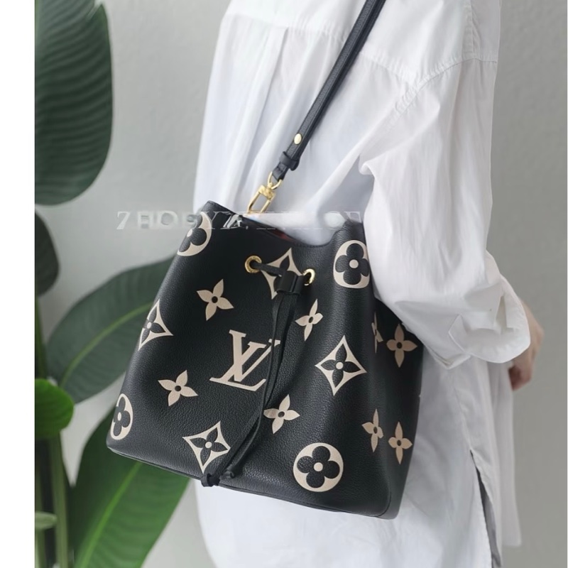 LV🖤黑牛皮NeoNoe MM水桶包M45497-1