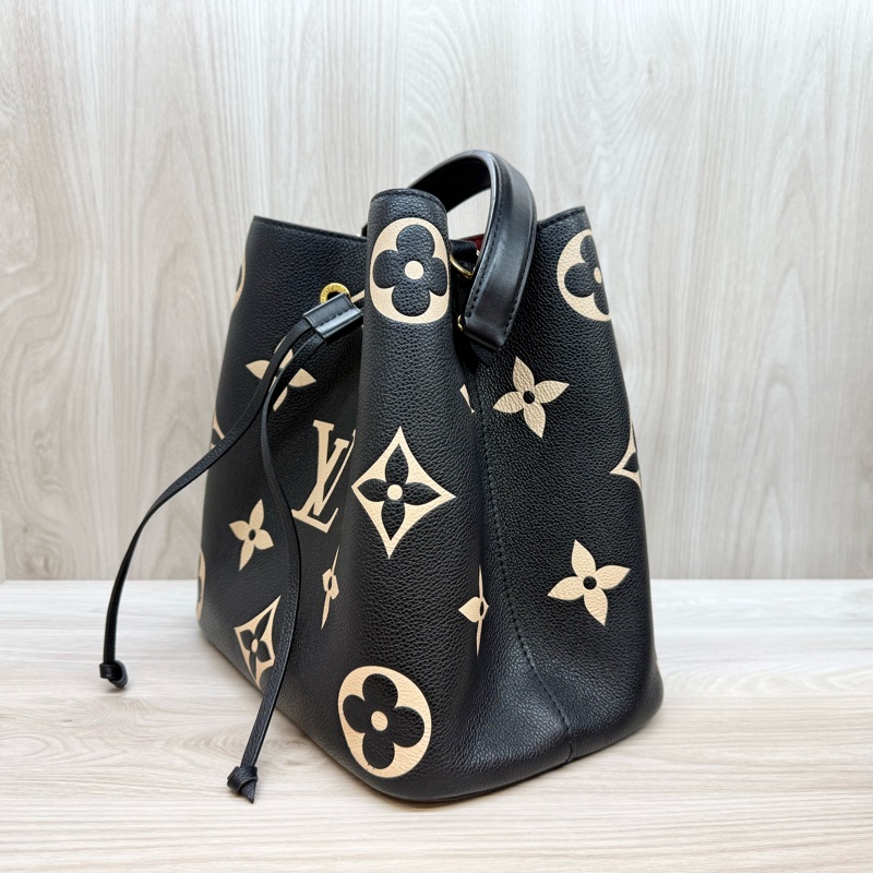 LV🖤黑牛皮NeoNoe MM水桶包M45497-5