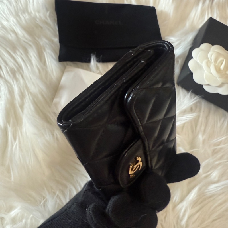 Chanel 香奈兒 經典卡包-8