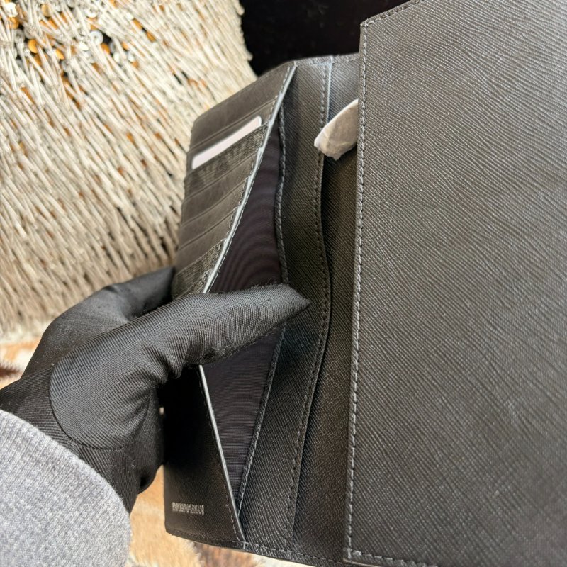 ARMANI LOGO 圖示防刮對開長夾/灰黑-3