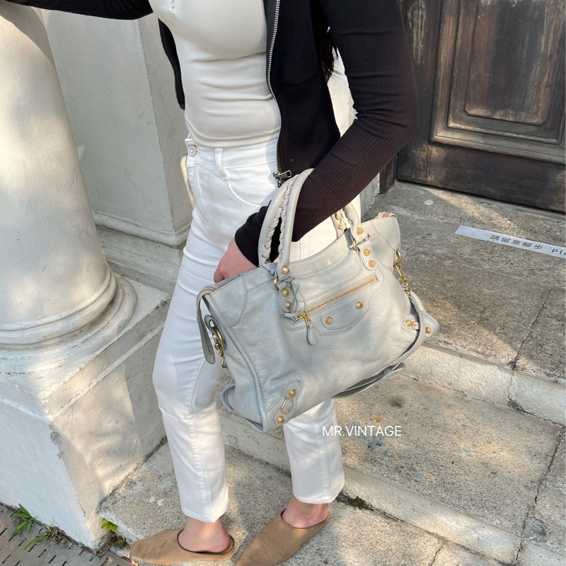 🏷️ Balenciaga 冰川藍機車包-1