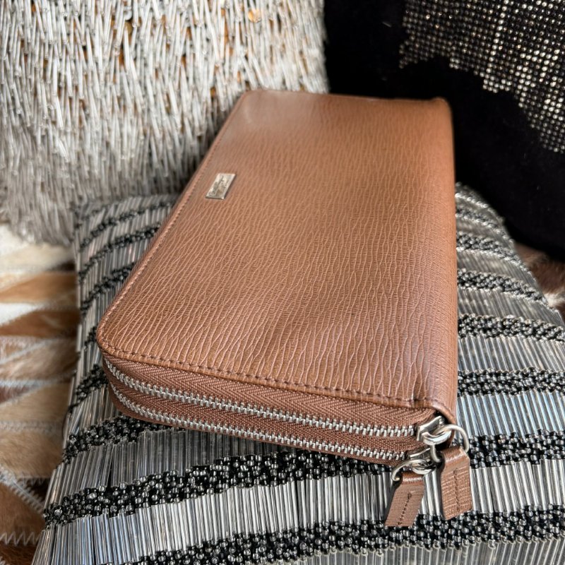 FERRAGA 防刮皮革拉鍊長夾/咖-2