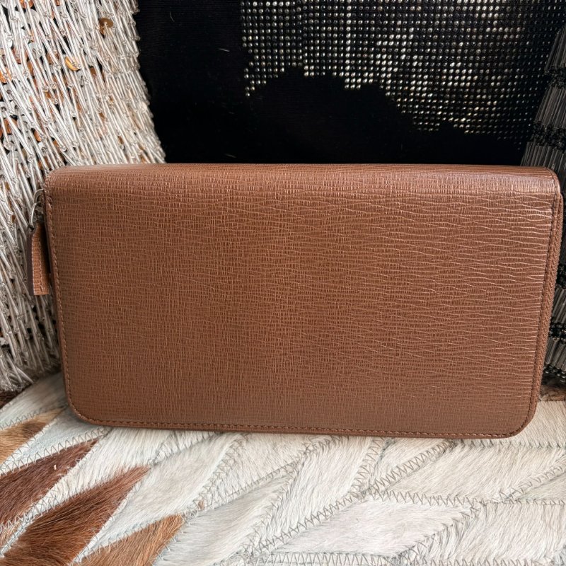 FERRAGA 防刮皮革拉鍊長夾/咖-3