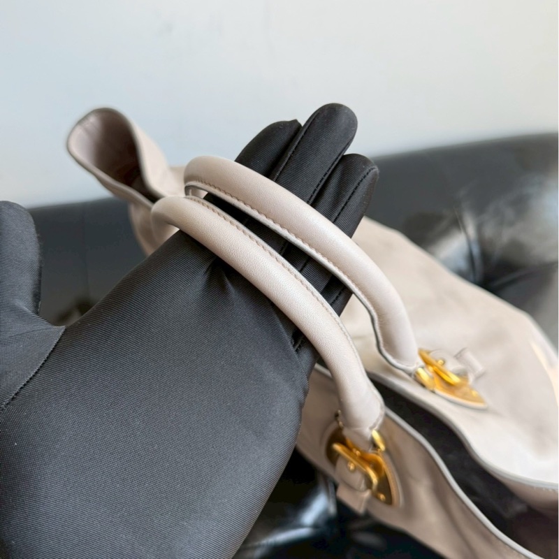 🏷️ Prada 托特包-7