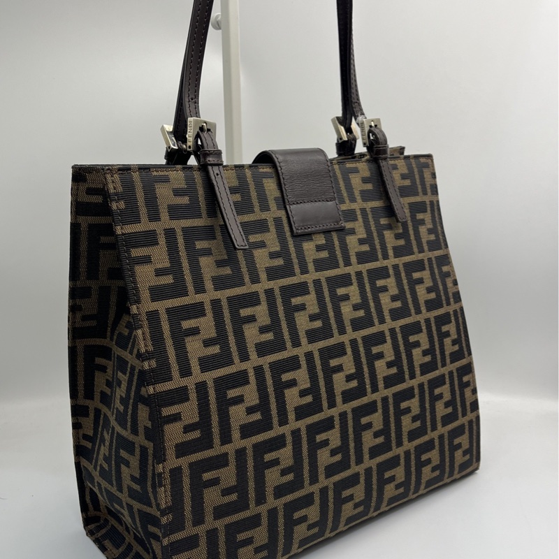 🏷️ Fendi 托特包-7