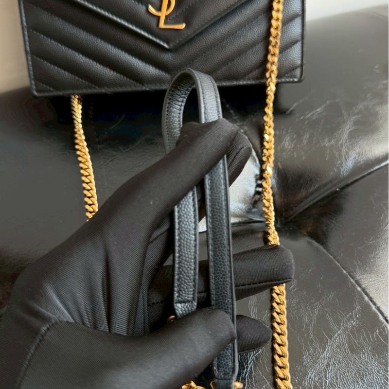 🏷️ YSL 信封包-7