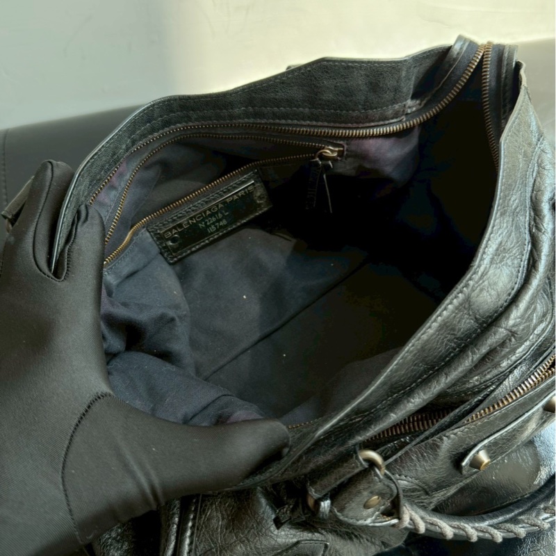 🏷️ Balenciaga 機車包-13