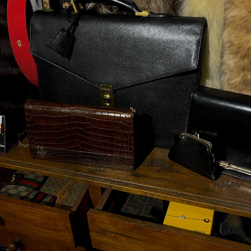 vintage CHANEL 古董香奈兒 黑色真皮魚子醬壓紋公事包 手提包 大容量-2