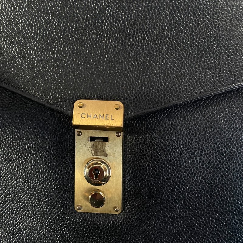 vintage CHANEL 古董香奈兒 黑色真皮魚子醬壓紋公事包 手提包 大容量-10