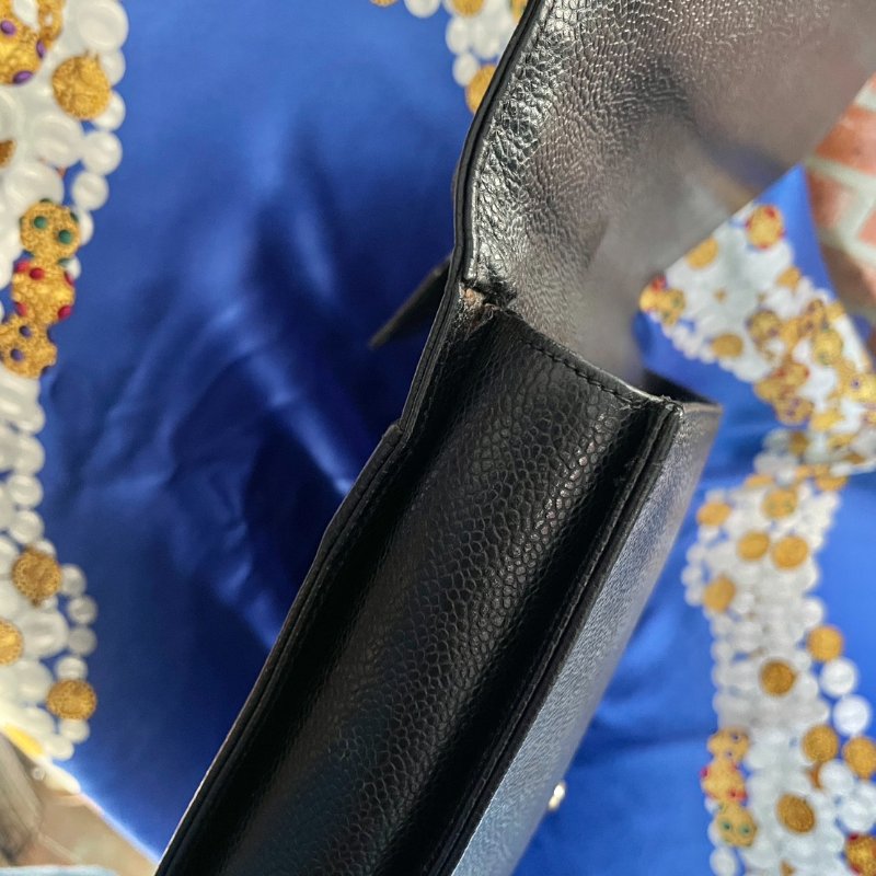 vintage CHANEL 古董香奈兒 黑色真皮魚子醬壓紋公事包 手提包 大容量-14