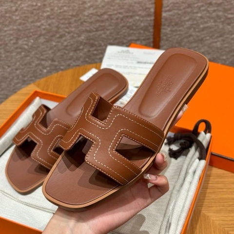 Hermes Oasis涼鞋