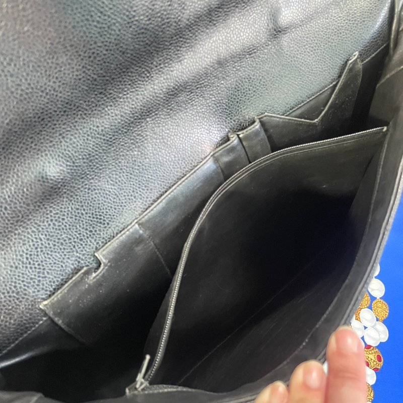 vintage CHANEL 古董香奈兒 黑色真皮魚子醬皮菱格車紋公事包 手提包 大容量-9