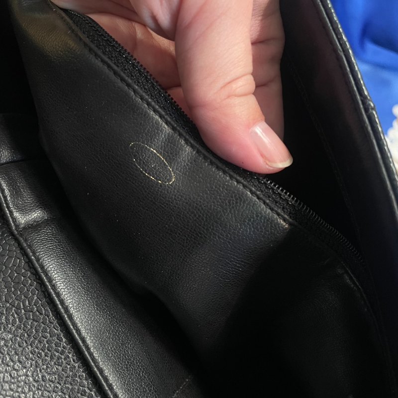 vintage CHANEL 古董香奈兒 黑色真皮魚子醬皮菱格車紋公事包 手提包 大容量-13