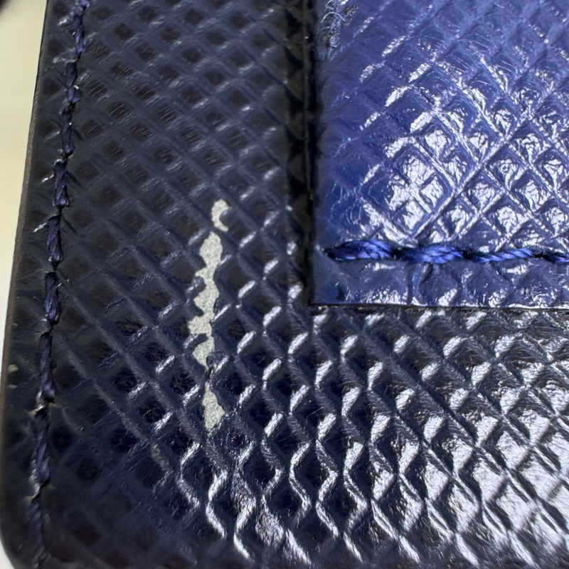 Bottega Veneta 藍黑雙色復古手提包-8