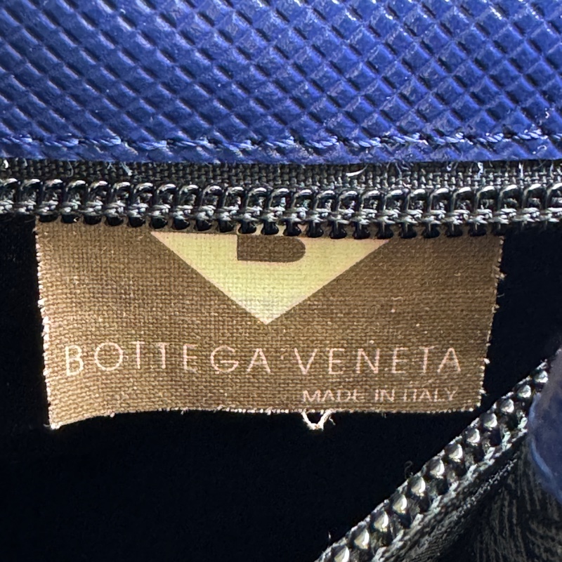 Bottega Veneta 藍黑雙色復古手提包-13