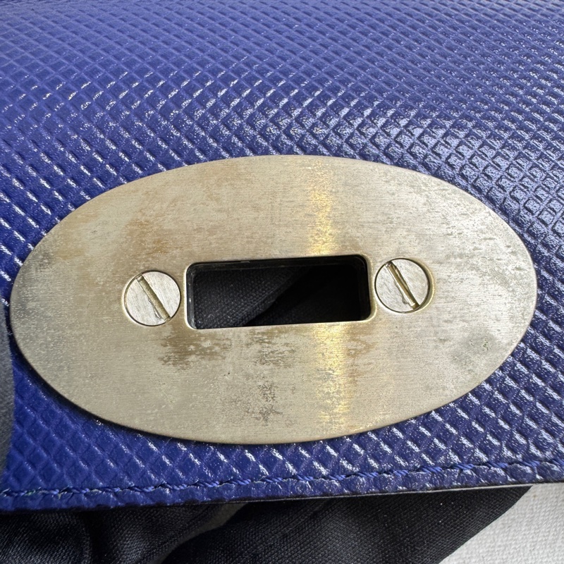 Bottega Veneta 藍黑雙色復古手提包-17