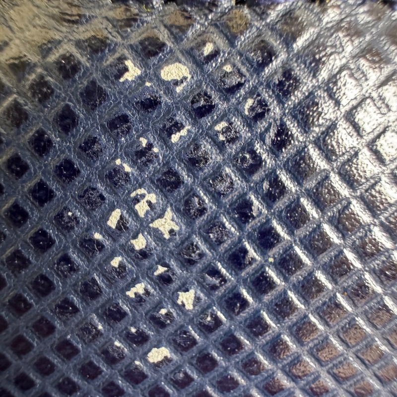 Bottega Veneta 藍黑雙色復古手提包-23