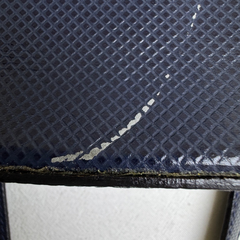 Bottega Veneta 藍黑雙色復古手提包-25